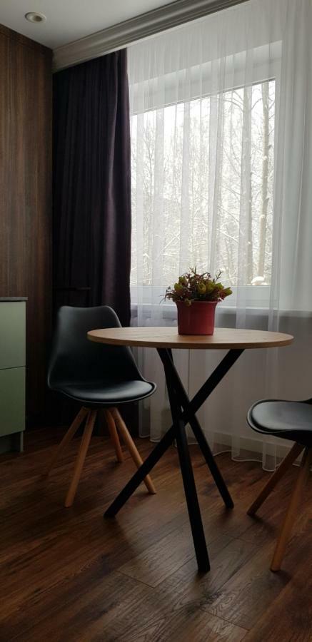 Mona Apartamentai Telsiai Bagian luar foto